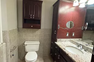 1 Carriage Pl, Edison, NJ 08820 - Photo 9