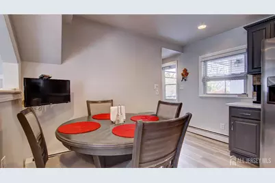 716 Barron Avenue, Woodbridge Township, NJ 07095 - Photo 21