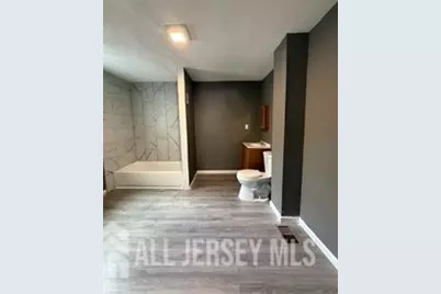 110 Roebling Street, Trenton, NJ 08611 - Photo 11