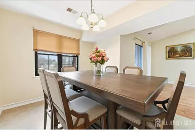 297 Alpine Way #C, Woodbridge Township, NJ 07095 - Photo 9