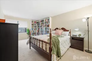 297 Alpine Way, Woodbridge Township, NJ 07095 - Photo 17