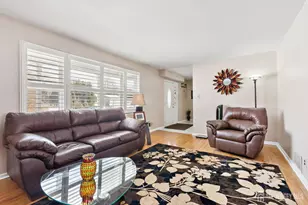 2 Lioni Ct, Piscataway Township, NJ 08854 - Photo 3