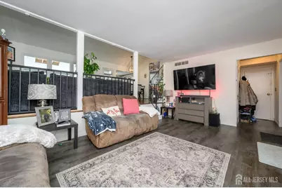 16 N Lincoln Avenue N, Colonia, NJ 07067 - Photo 5