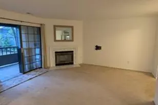 1008 Woodhaven Dr, Edison, NJ 08817 - Photo 7