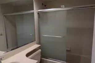 1008 Woodhaven Dr, Edison, NJ 08817 - Photo 9