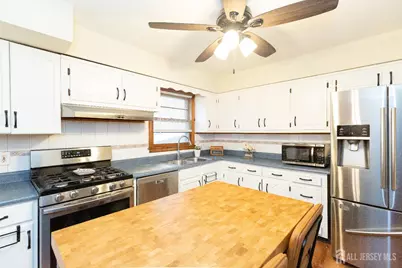 930 Cushing Place, Plainfield, NJ 07062 - Photo 13