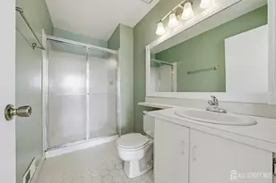 341 Danbury Ln, East Brunswick Township, NJ 08816 - Photo 9