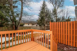 18 Mulberry Ln, Metuchen, NJ 08840 - Photo 29