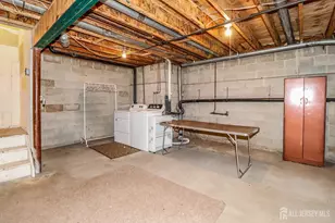 18 Mulberry Ln, Metuchen, NJ 08840 - Photo 31