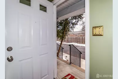 18 Mulberry Lane, Metuchen, NJ 08840 - Photo 5