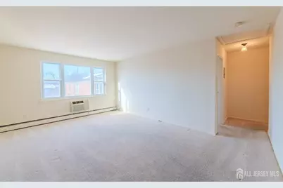 21 York Drive #3B, Edison, NJ 08817 - Photo 3