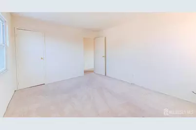 21 York Drive #3B, Edison, NJ 08817 - Photo 13