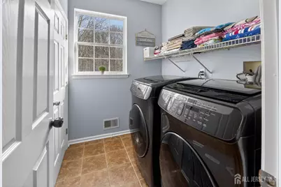 39 Kirschman Drive, Old Bridge Township, NJ 07747 - Photo 17