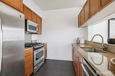 1 Spring Street #1004, New Brunswick, NJ 08901 - Photo 11