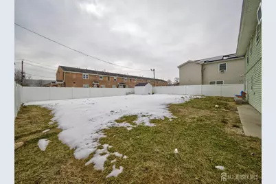 42 Mercer Street, Carteret, NJ 07008 - Photo 7