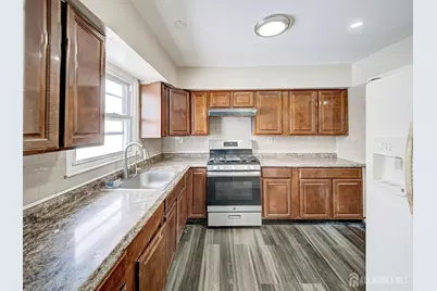 42 Mercer Street, Carteret, NJ 07008 - Photo 19