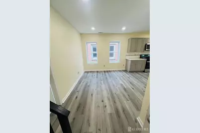 362 Lawrie Street #2, Perth Amboy, NJ 08861 - Photo 3