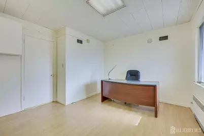 512 New Brunswick Avenue, Fords, NJ 08863 - Photo 13