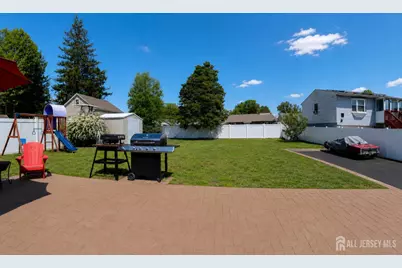 46 N Edward Street, Sayreville, NJ 08872 - Photo 25