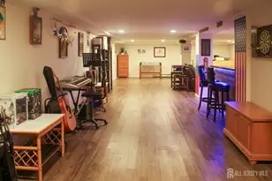 46 N Edward St, Sayreville, NJ 08872 - Photo 23