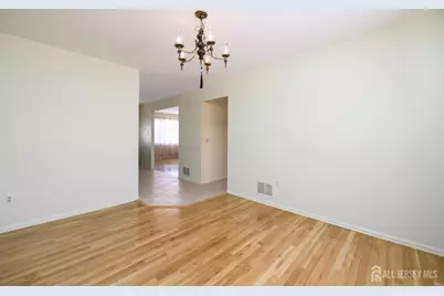 3 Clayton Court, Milltown, NJ 08850 - Photo 23