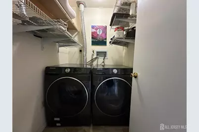 39 Renaissance Lane, New Brunswick, NJ 08901 - Photo 13