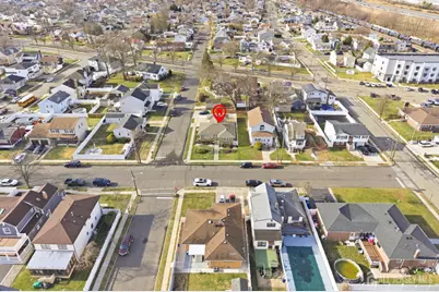 243 E Cherry Street E, Carteret, NJ 07008 - Photo 35