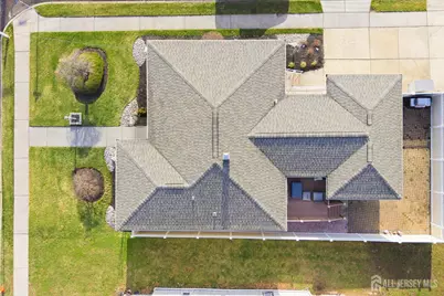 243 E Cherry Street E, Carteret, NJ 07008 - Photo 33