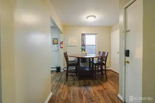 72 Fox Rd, Edison, NJ 08817 - Photo 11