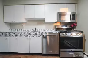 72 Fox Rd, Edison, NJ 08817 - Photo 15