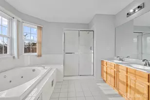 802 Margaret Ct, South Plainfield, NJ 07080 - Photo 21