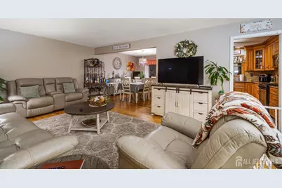 1 Via Vitale, Kenilworth, NJ 07033 - Photo 3