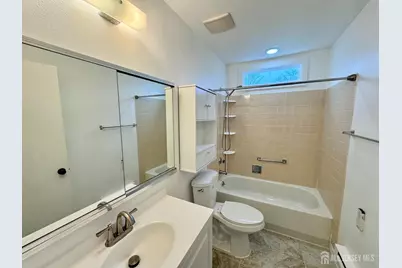 468-A Evodia Plaza, Monroe Township, NJ 08831 - Photo 5