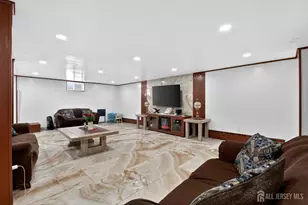 6 E 2nd St, Port Reading, NJ 07064 - Photo 25