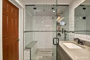 6 E 2nd St, Port Reading, NJ 07064 - Photo 31