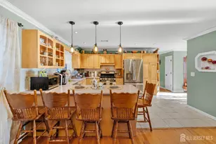 34 Brookside Ave, Old Bridge Township, NJ 08857 - Photo 9