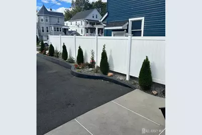 119 Columbus Place, Roselle Park, NJ 07204 - Photo 3