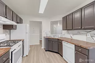 12 High Pointe Way, Old Bridge Township, NJ 07747 - Photo 15