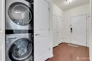 731 Strassle Wy, South Plainfield, NJ 07080 - Photo 15