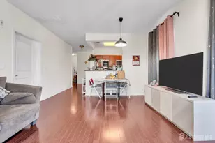 731 Strassle Wy, South Plainfield, NJ 07080 - Photo 13
