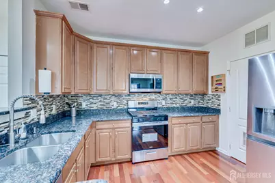 2822 Edward Stec Boulevard, Edison, NJ 08837 - Photo 5