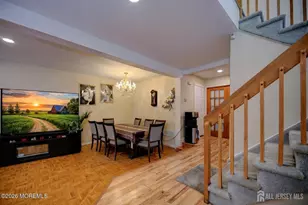 22 Borell Square, Sayreville, NJ 08859 - Photo 5