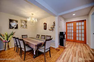 22 Borell Square, Sayreville, NJ 08859 - Photo 9