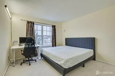 27 Edinburgh Court, Edison, NJ 08820 - Photo 15