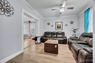 135 Brighton Ave, Perth Amboy, NJ 08861 - Photo 9