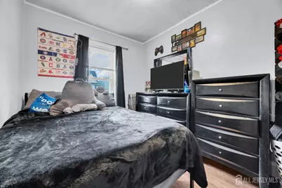135 Brighton Avenue, Perth Amboy, NJ 08861 - Photo 29