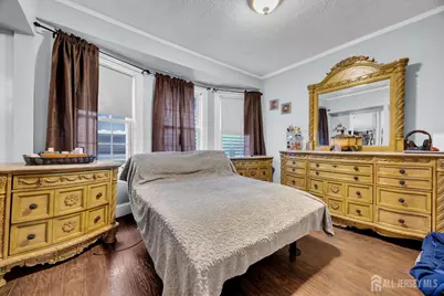 135 Brighton Avenue, Perth Amboy, NJ 08861 - Photo 25