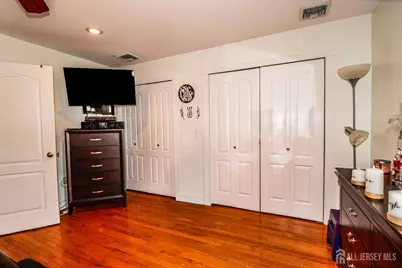 312 Kirkland Place, Perth Amboy, NJ 08861 - Photo 19