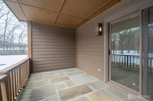 127 Oakmont Ct, Edison, NJ 08820 - Photo 19