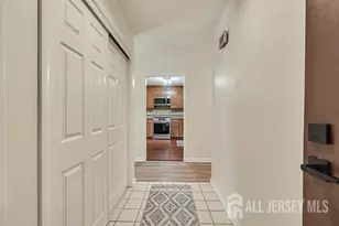 127 Oakmont Ct, Edison, NJ 08820 - Photo 1